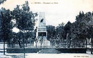 Bouira - Monument aux Morts